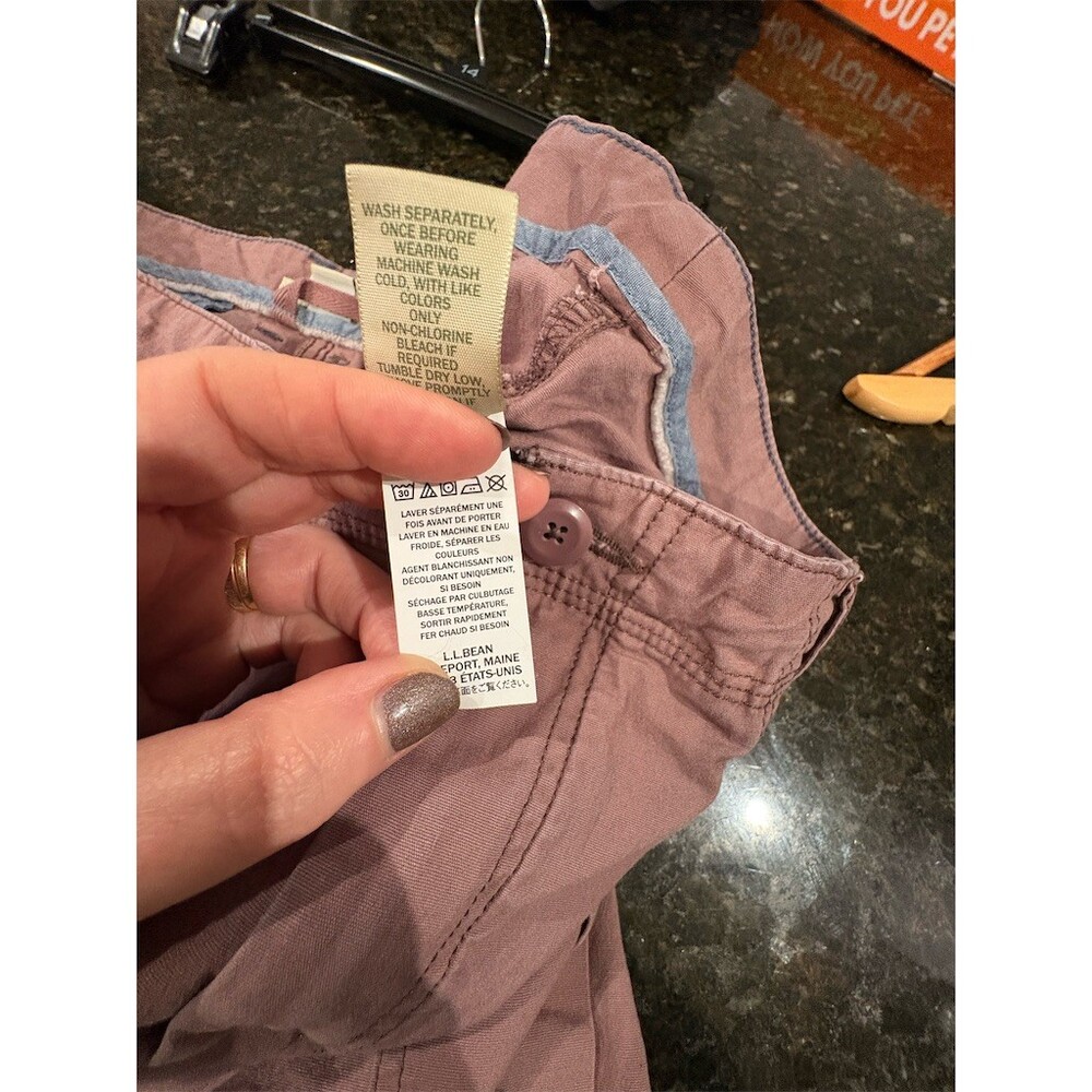 L.L.Bean Womens Cargo Utility Shorts Pink Size 18 Button Fly Flat Front - Picture 10 of 10